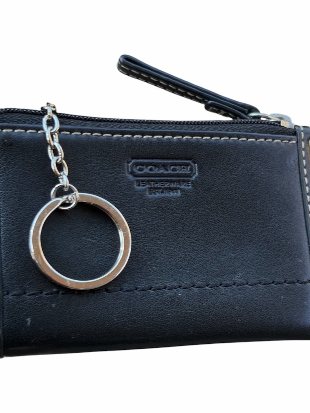 Vintage Coach Zippered Leather Coin Purse White Stitching  Keychain Ring Black
